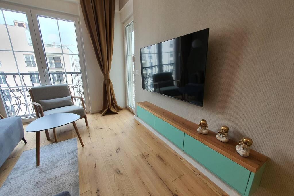 Luxury Green Apartment Pristina Exteriör bild